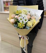 Букет цветов из:  Альстромерии, Розы и Хризантемы в Горные Ключи